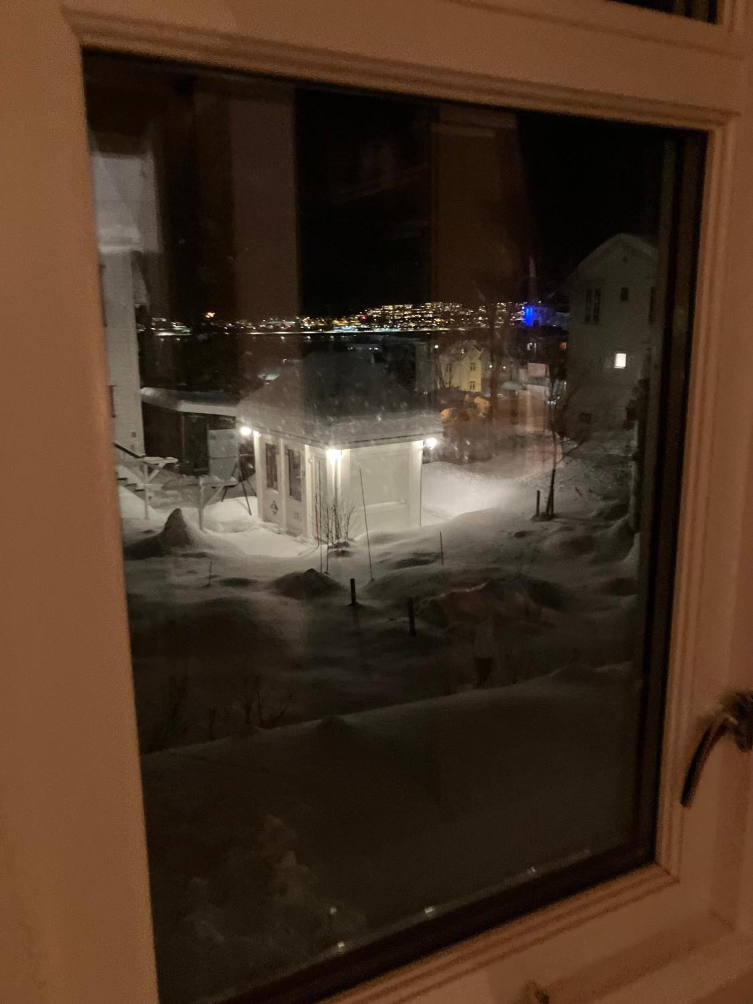 Lys, Koselig Og Sentrumsnaer I Stille Villastrok! *