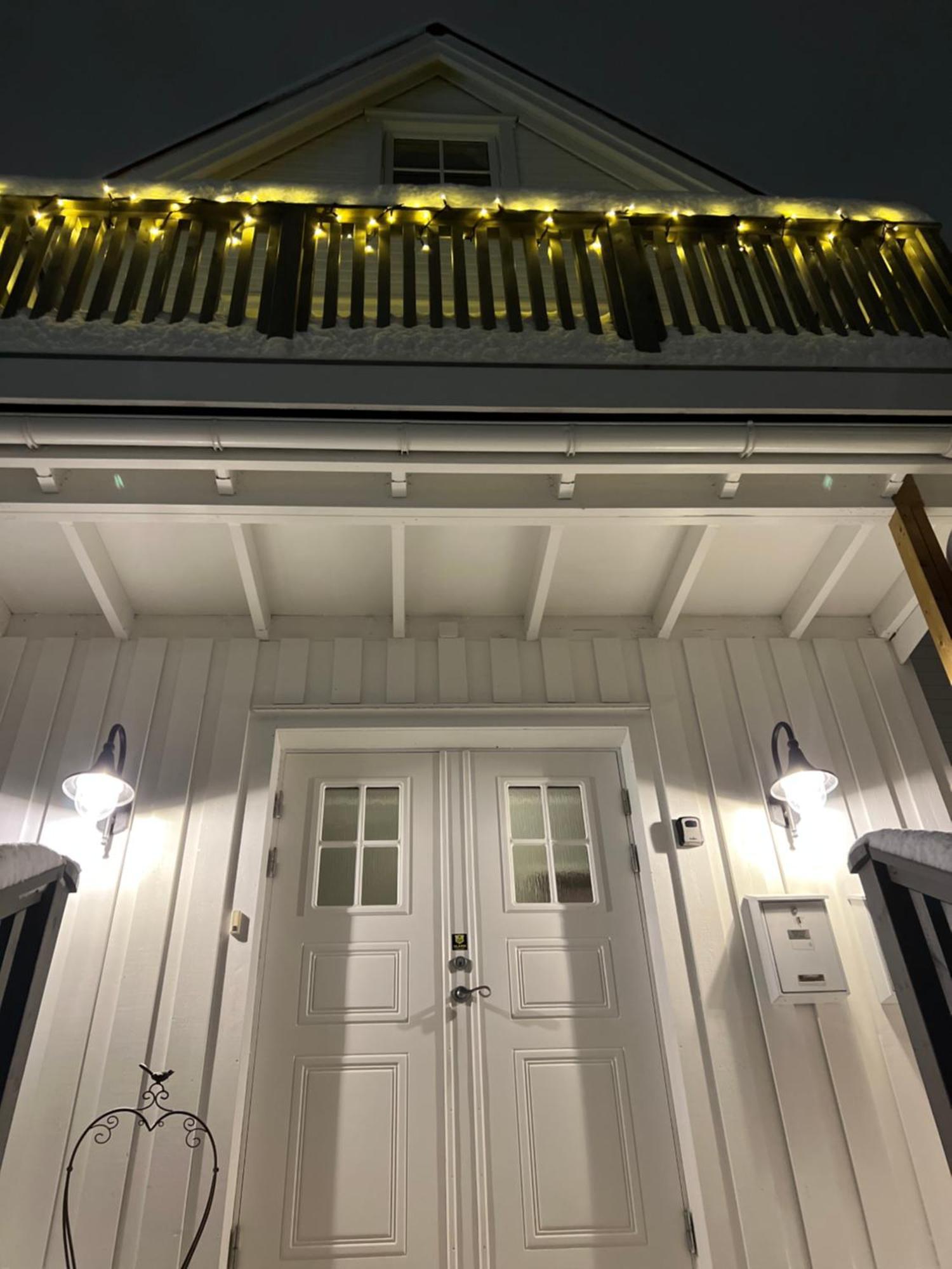 Apartment Lys, Koselig Og Sentrumsnaer I Stille Villastrok! *